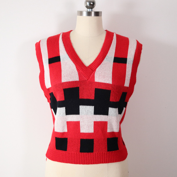 ❌SOLD❌vintage 70s geometric sleeveless sweater top - Picture 3 of 7